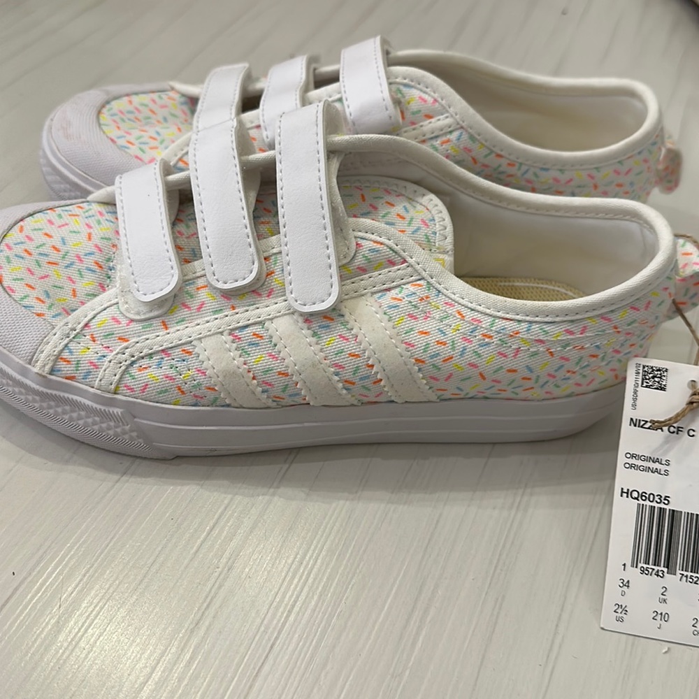Girls adidas shoes size 2.5 NWT